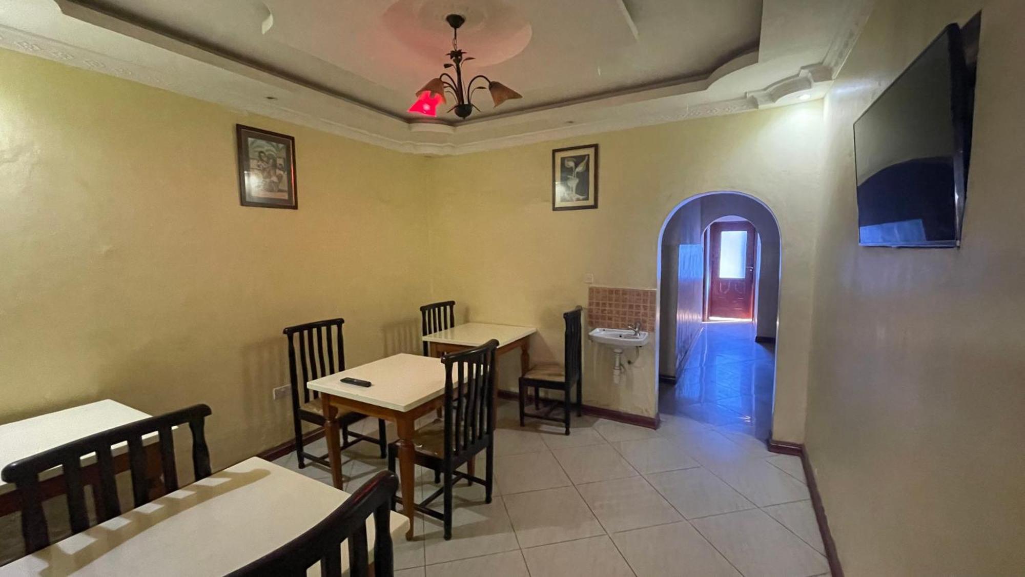 Milimani Holiday Resort Kisumu Luaran gambar