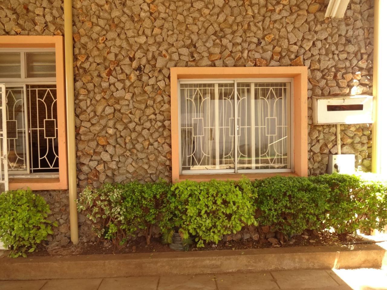 Milimani Holiday Resort Kisumu Luaran gambar